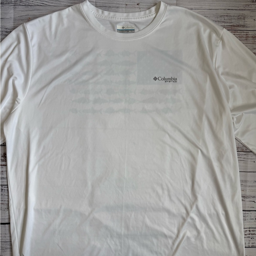 Columbia PFG White Long Sleeve Tee Fish